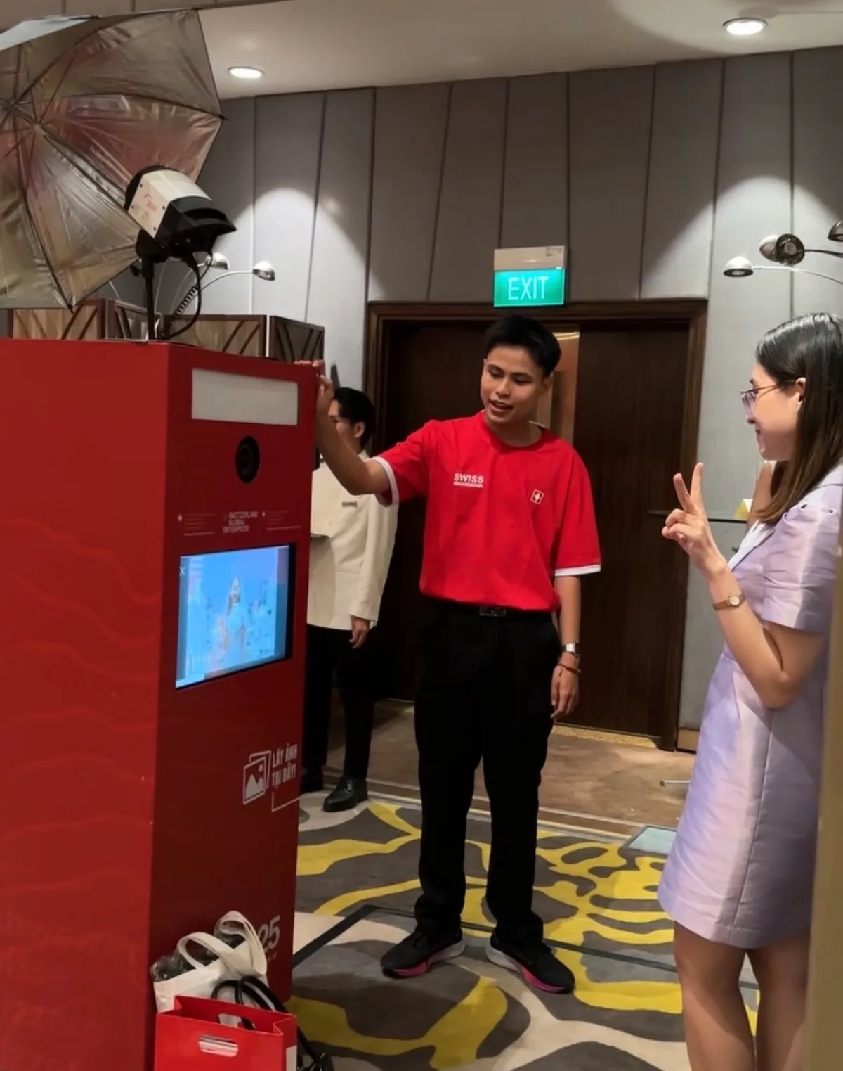 Tạo dáng chụp ảnh