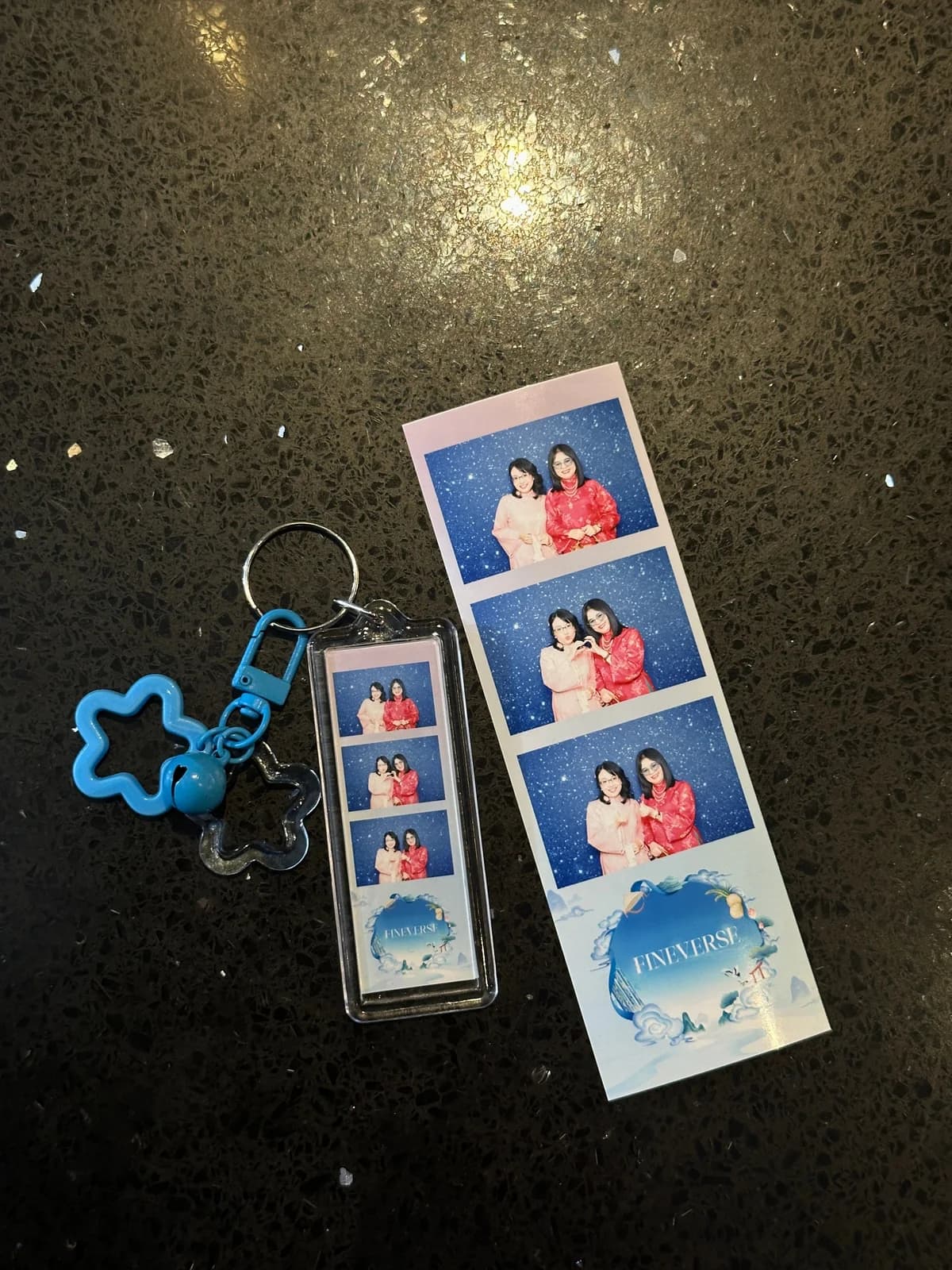 Chọn charm trang trí