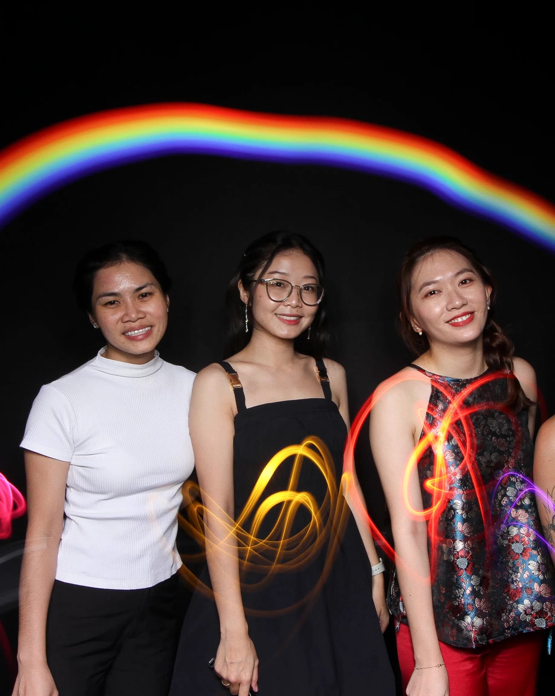 Chụp ảnh phơi sáng (light painting)