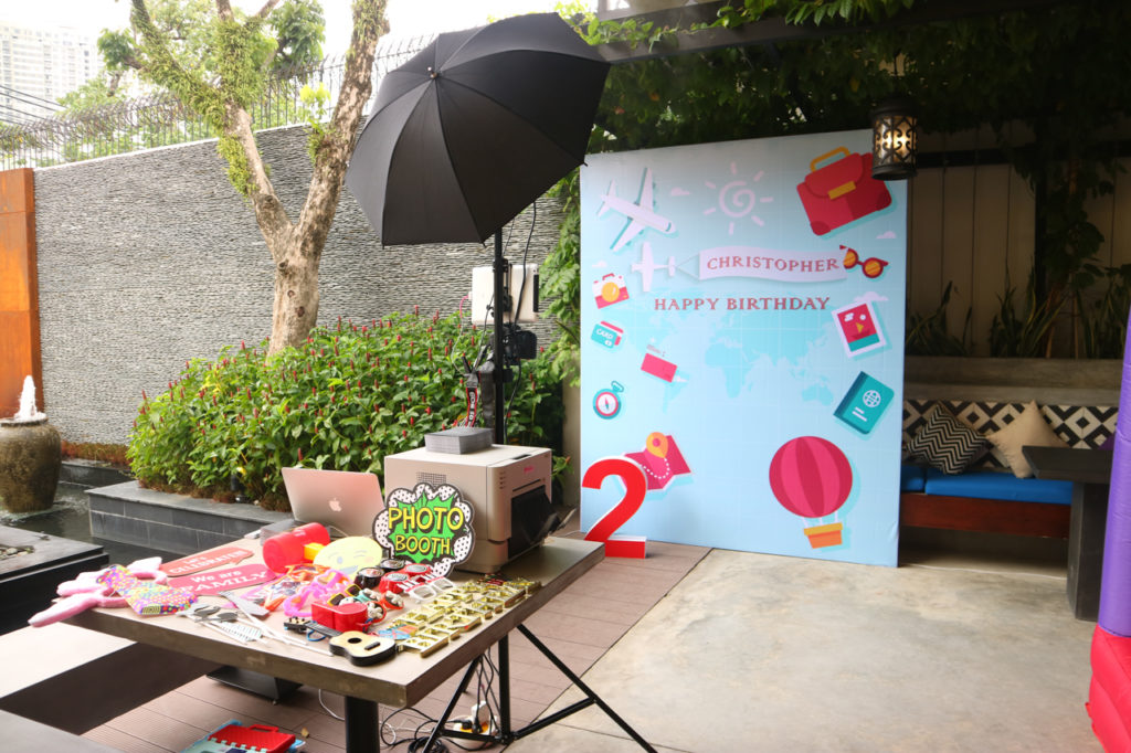 chụp ảnh lấy liền, chụp ảnh lấy ngay, chụp ảnh photobooth, chụp hình lấy liền, chup hinh lay ngay, chup hinh photobooth, in ảnh lấy liền, in hình lấy liền, printaphy,photobooth vietnam, tổ chức sinh nhật, tổ chức tiệc, tổ chức lẽ hội