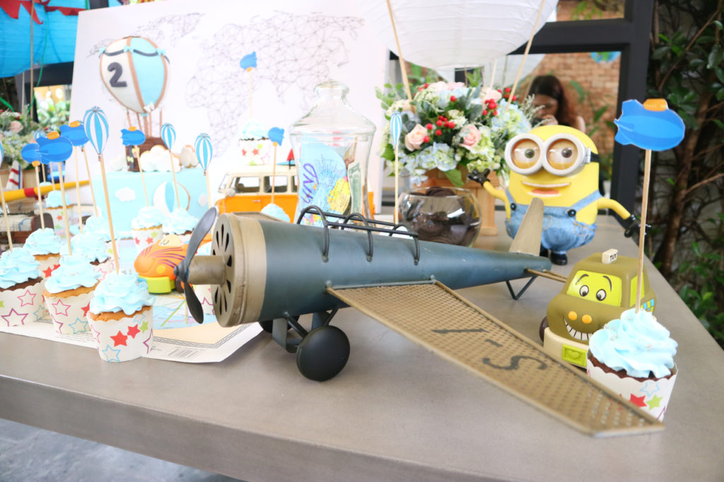 chụp ảnh lấy liền, chụp ảnh lấy ngay, chụp ảnh photobooth, chụp hình lấy liền, chup hinh lay ngay, chup hinh photobooth, in ảnh lấy liền, in hình lấy liền, printaphy,photobooth vietnam, tổ chức sinh nhật, tổ chức tiệc, tổ chức lẽ hội