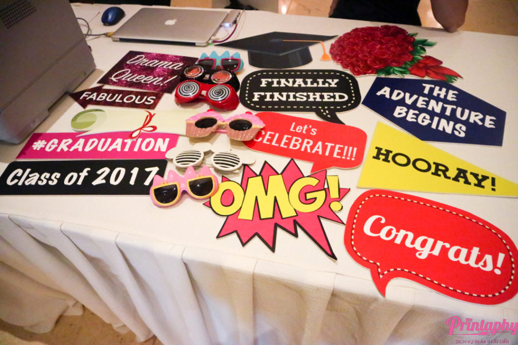 chụp ảnh lấy liền, chụp ảnh lấy ngay, chụp ảnh photobooth, chụp hình lấy liền, chup hinh lay ngay, chup hinh photobooth, in ảnh lấy liền, in hình lấy liền, printaphy,photobooth vietnam, tổ chức sinh nhật, tổ chức tiệc, tổ chức lễ hội, tổ chức lễ tốt nghiệp, hoạt động lễ tốt nghiệp