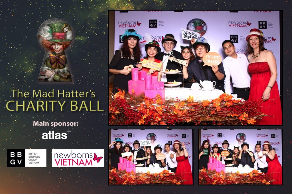 chụp ảnh lấy liền, chụp ảnh lấy ngay, chụp ảnh photobooth, chụp hình lấy liền, chup hinh lay ngay, chup hinh photobooth, in ảnh lấy liền, in hình lấy liền, printaphy,photobooth vietnam, tổ chức sinh nhật, tổ chức tiệc, tổ chức lễ hội, tổ chức prom, tiệc công ty, photo booth, instant print vietnam, tổ chức tiệc công ty, ý tưởng tổ chức tiệc