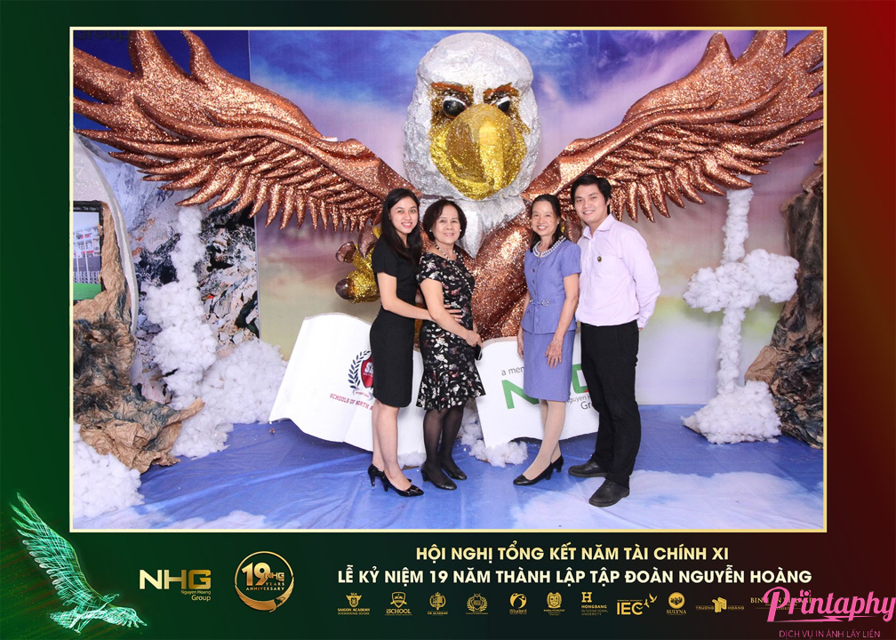 Tổ chức lễ kỷ niệm thành lập công ty & hội nghị tri ân khách hàng cùng Printaphy Photobooth Vietnam