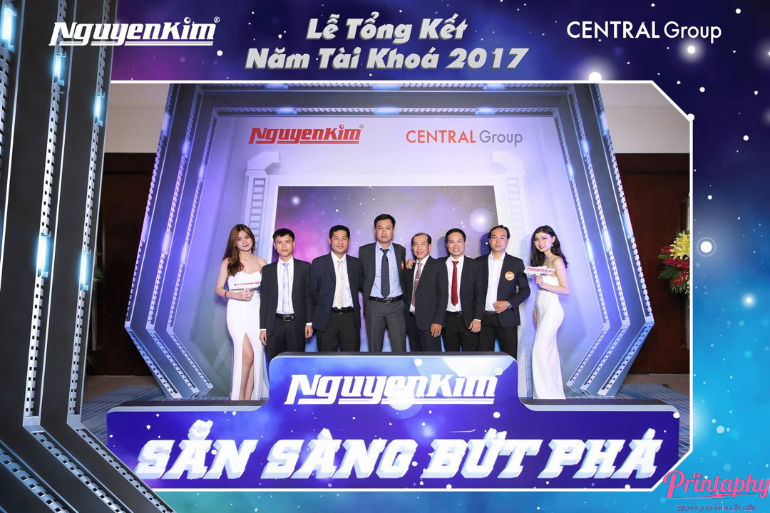 Tổ chức lễ kỷ niệm thành lập công ty & hội nghị tri ân khách hàng cùng Printaphy Photobooth Vietnam