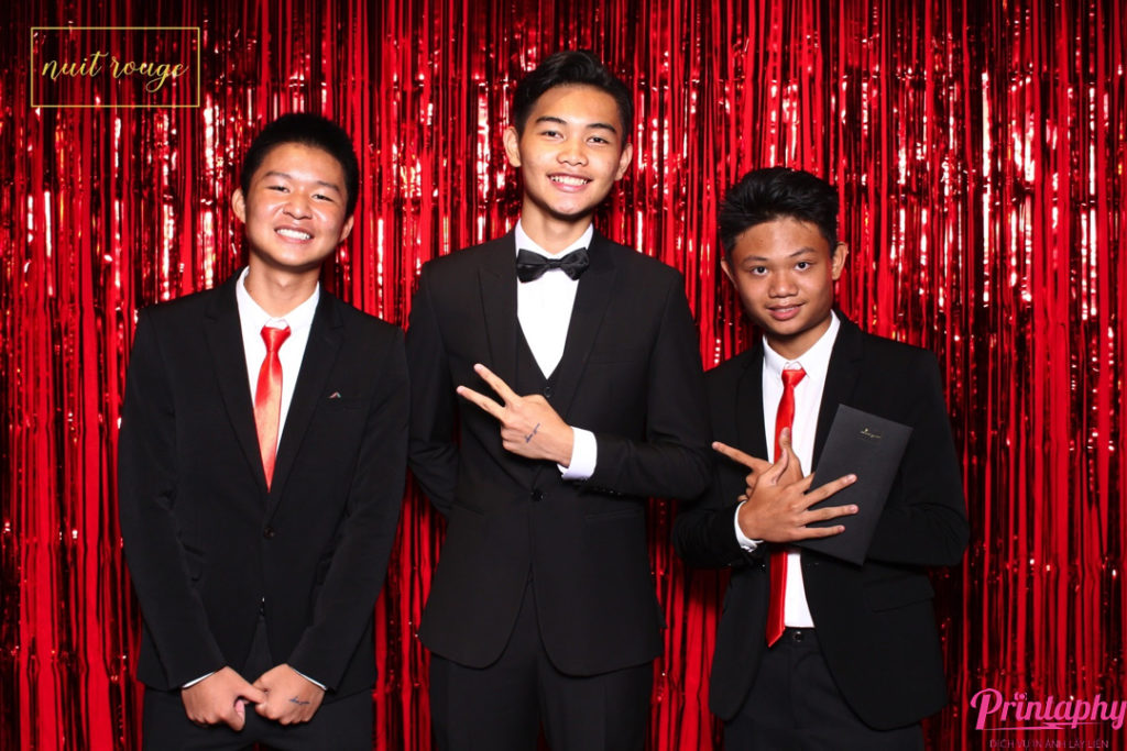 chụp ảnh lấy liền, chụp ảnh lấy ngay, chụp ảnh photobooth, chụp hình lấy liền, chup hinh lay ngay, chup hinh photobooth, in ảnh lấy liền, in hình lấy liền, printaphy,photobooth vietnam, tổ chức sinh nhật, tổ chức tiệc, tổ chức lễ hội, tổ chức prom