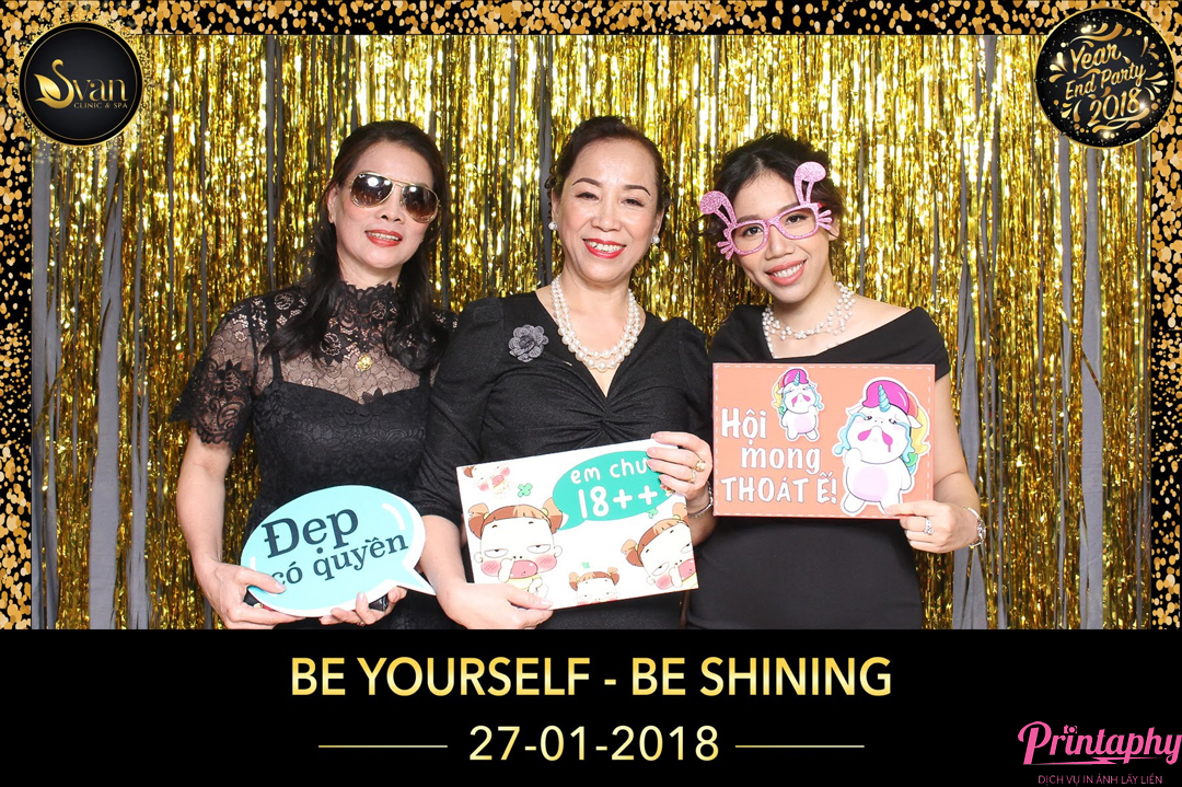 Tổ chức tiệc cuối năm, tổ chức tiệc tất niên với dịch vụ chụp ảnh Printaphy Photobooth