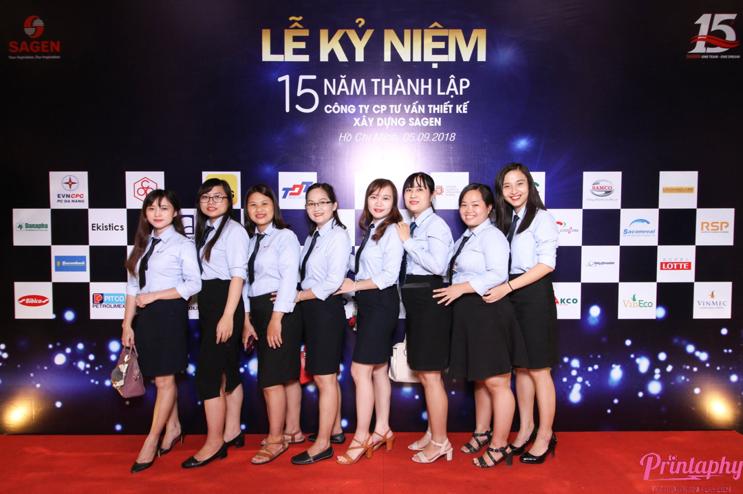 Tổ chức lễ kỷ niệm thành lập công ty & hội nghị tri ân khách hàng cùng Printaphy Photobooth Vietnam