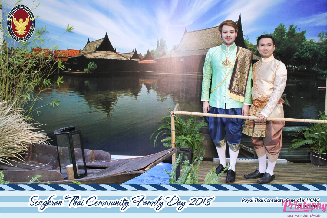 Tổ chức triển lãm và hội chợ với dịch vụ in ảnh lấy liền Printaphy Photobooth