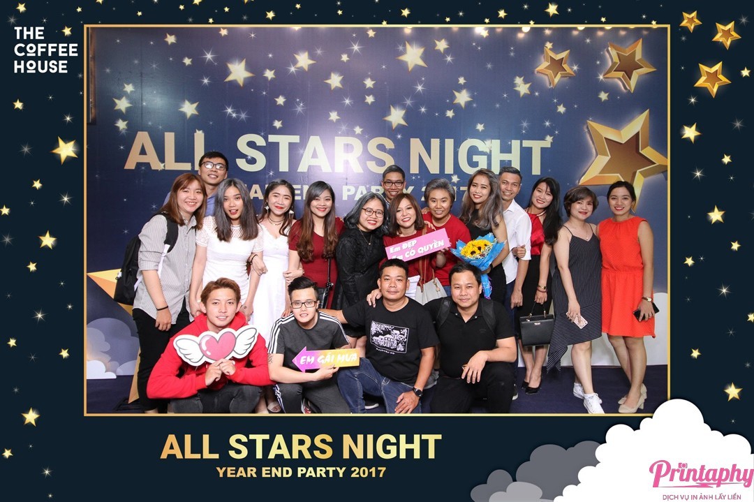 Tổ chức tiệc cuối năm, tổ chức tiệc tất niên với dịch vụ chụp ảnh Printaphy Photobooth