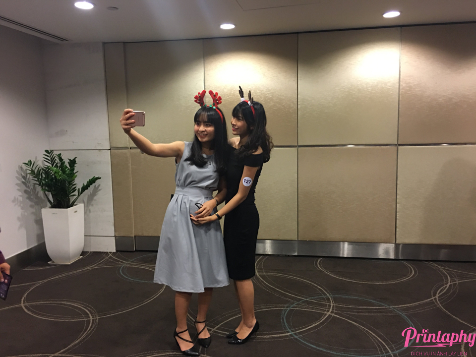 chụp ảnh lấy liền, chụp ảnh photobooth, cho thuê photo booth, chụp hình lấy liền, chup hinh photobooth, in ảnh lấy liền, in hình lấy liền, printaphy, photobooth vietnam, photo booth vietnam, photo booth ho chi minh, tổ chức sinh nhật, tổ chức tiệc, tổ chức lễ hội, tổ chức lễ tốt nghiệp, tổ chức tiệc, tổ chức noel, tổ chức giáng sinh, tổ chức họp lớp, tổ chức họp mặt, tổ chức hội nghị, hội thảo