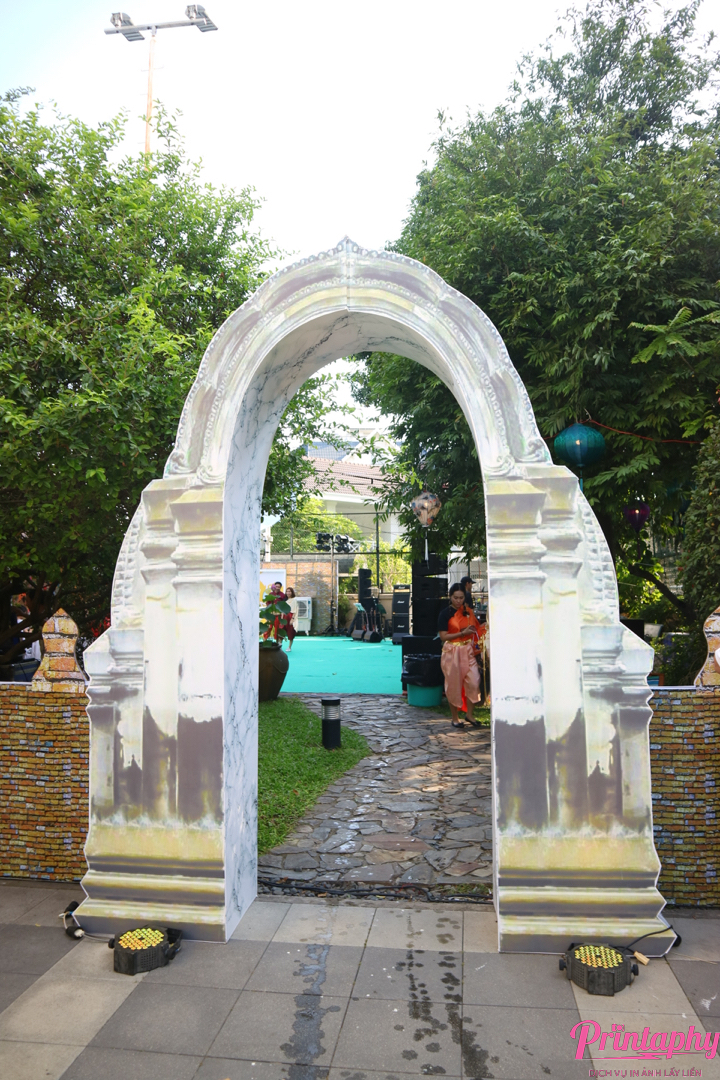 Tổ chức triển lãm và hội chợ với dịch vụ in ảnh lấy liền Printaphy Photobooth