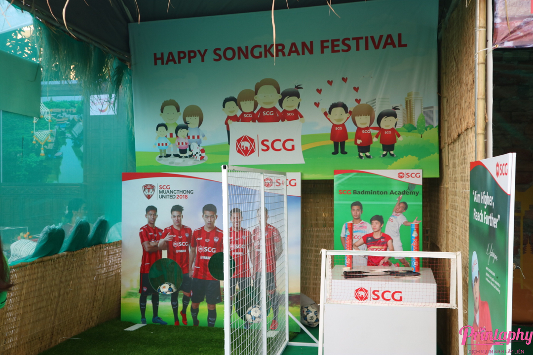 Tổ chức triển lãm và hội chợ với dịch vụ in ảnh lấy liền Printaphy Photobooth