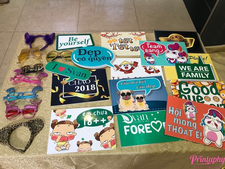 Tổ chức tiệc cuối năm, tổ chức tiệc tất niên với dịch vụ chụp ảnh Printaphy Photobooth