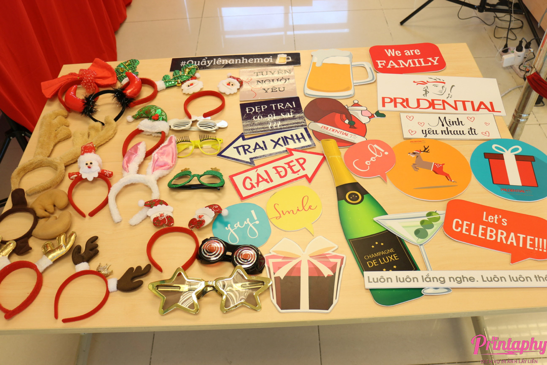 chụp ảnh lấy liền, chụp ảnh lấy ngay, chụp ảnh photobooth, chụp hình lấy liền, chup hinh lay ngay, chup hinh photobooth, in ảnh lấy liền, in hình lấy liền, printaphy,photobooth vietnam, tổ chức sinh nhật, tổ chức tiệc, tổ chức lễ hội, tổ chức prom, tổ chức tiệc giáng sinh