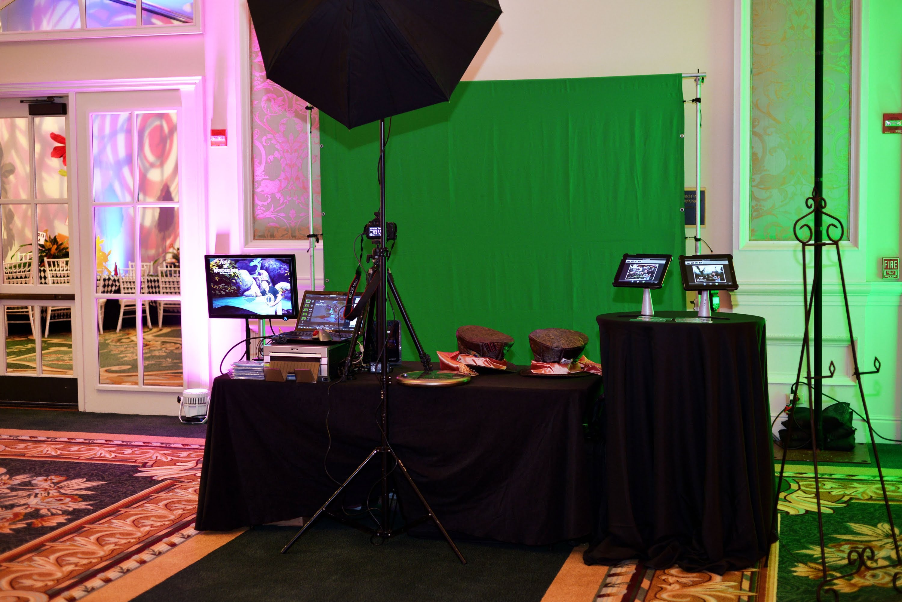 Printaphy - dịch vụ chụp hình lấy liền, in ảnh lấy liền, photo booth là gì