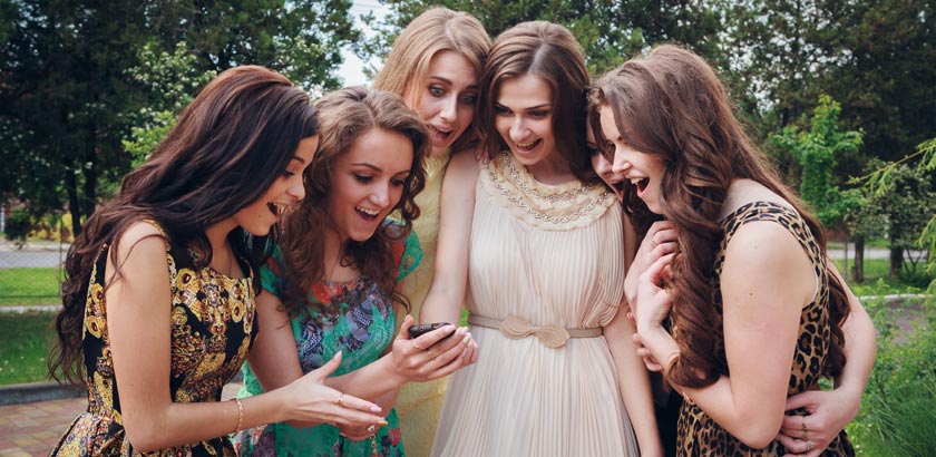 sharing-content-using-emotion