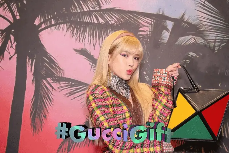 GIF booth — ảnh GIF 2